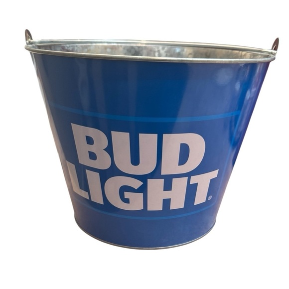 VINTAGE BUD LIGHT Galvanized Ice Bucket Pail Bar Ware Beer Cooler Blue NWOT - Picture 1 of 9